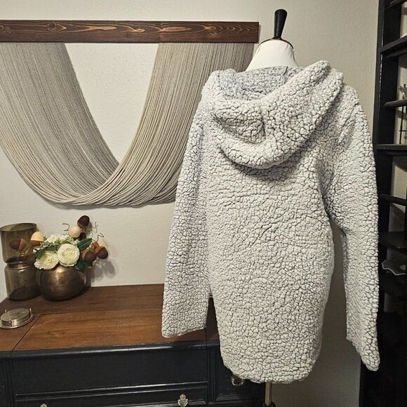 Victoria's Secret PINK Sherpa Open Cardigan Sz OS - Picture 3 of 5